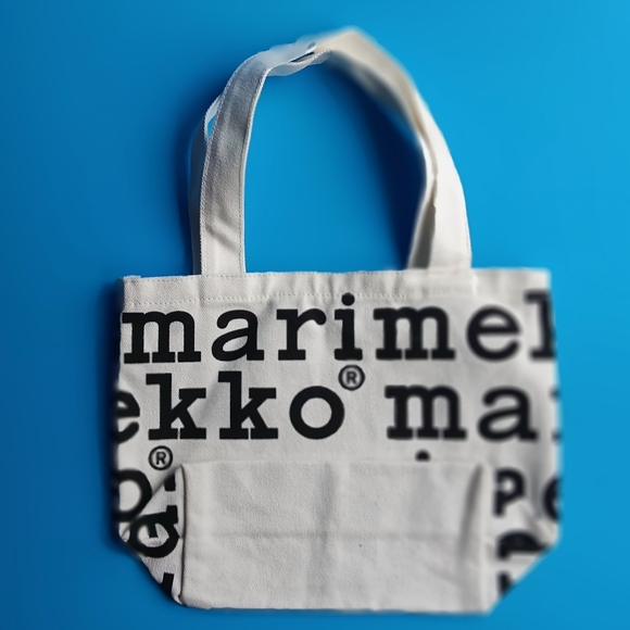 NWOT Marimekko 1 White Logo Tote Bag and 1 Red Zipper Pouch Set - Picture 5 of 7